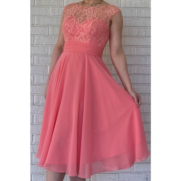 Womans Kanali K size 2 midi dress.Originally $180 (Has Built In Bra) Color Melon - Picture 2 of 9